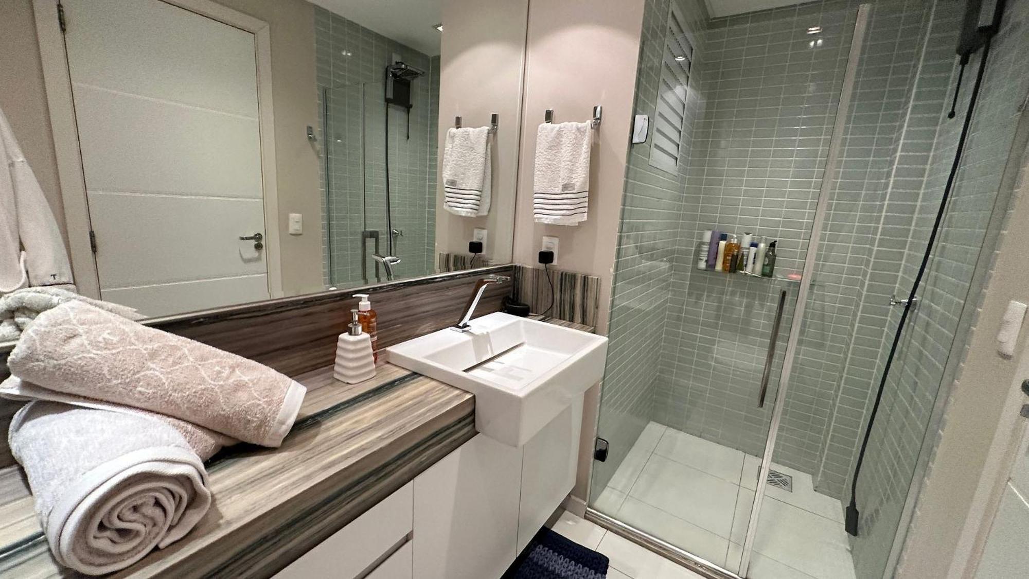 Apartamento Excelente Apto No Centro Foz. Otima Localizacao