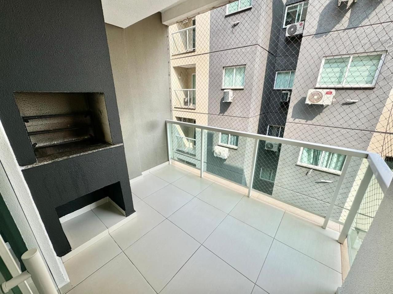 Excelente Apto No Centro Foz. Otima Localizacao Apartamento *